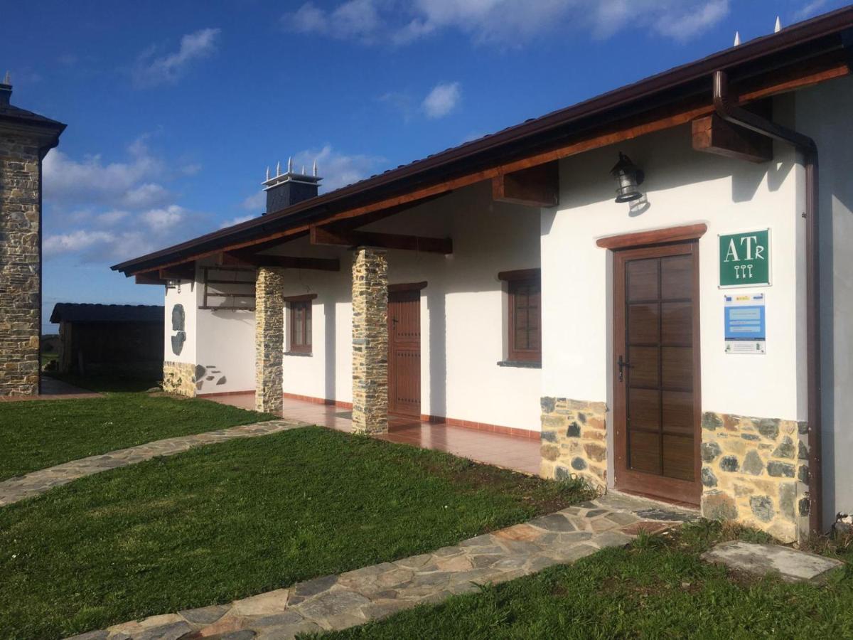 La Casa Vieja De Caneo - Apartamentos Rurales 3 Llaves Luarca Exterior photo